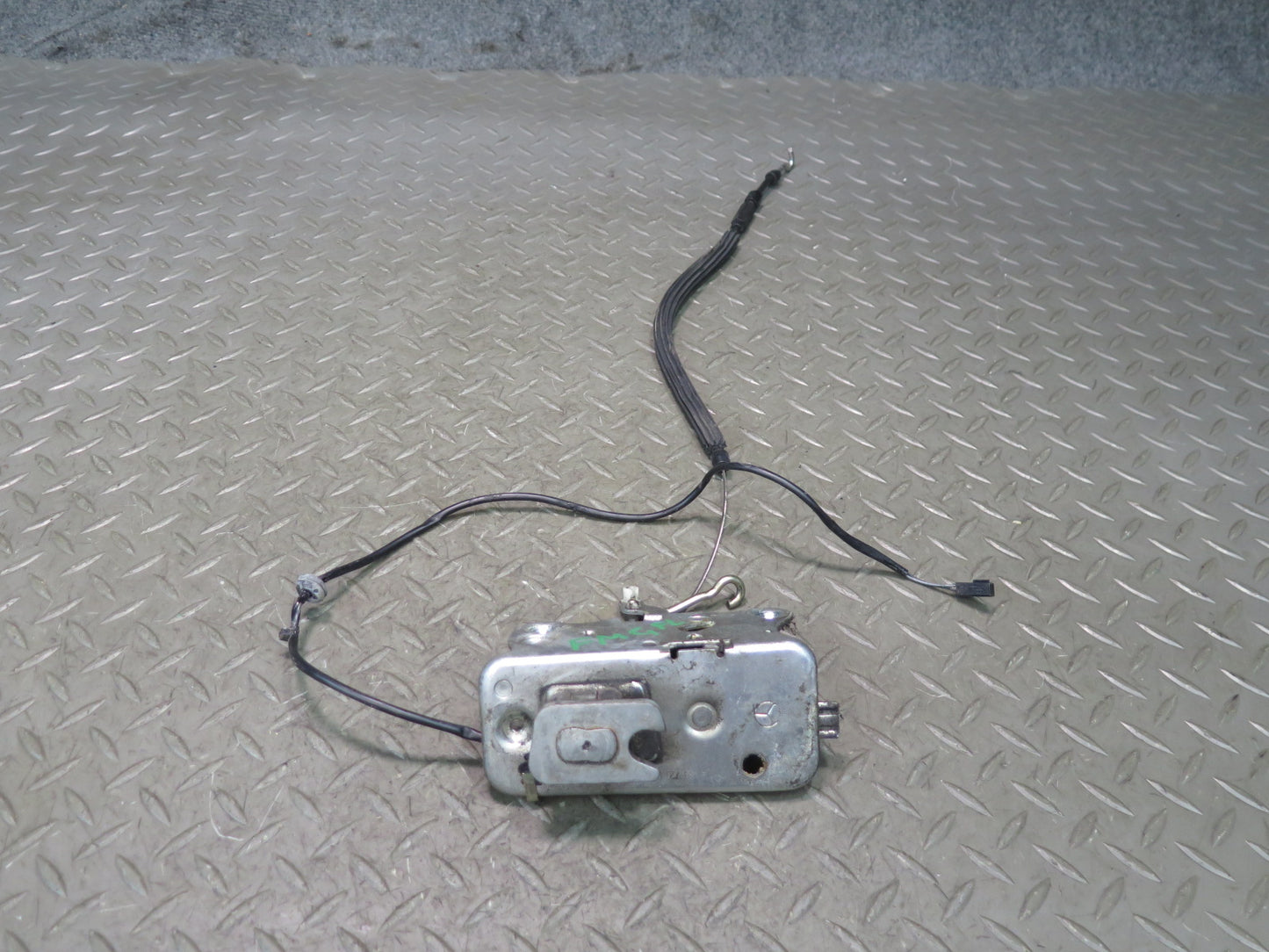 2002-2018 Mercedes W463 G500 G550 G55 AMG Front Left Door Lock Latch