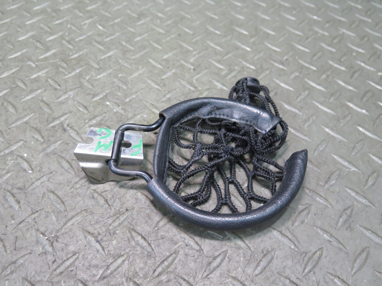 2002-2007 Mercedes W463 G500 Front Right Center Console CUP Holder Black