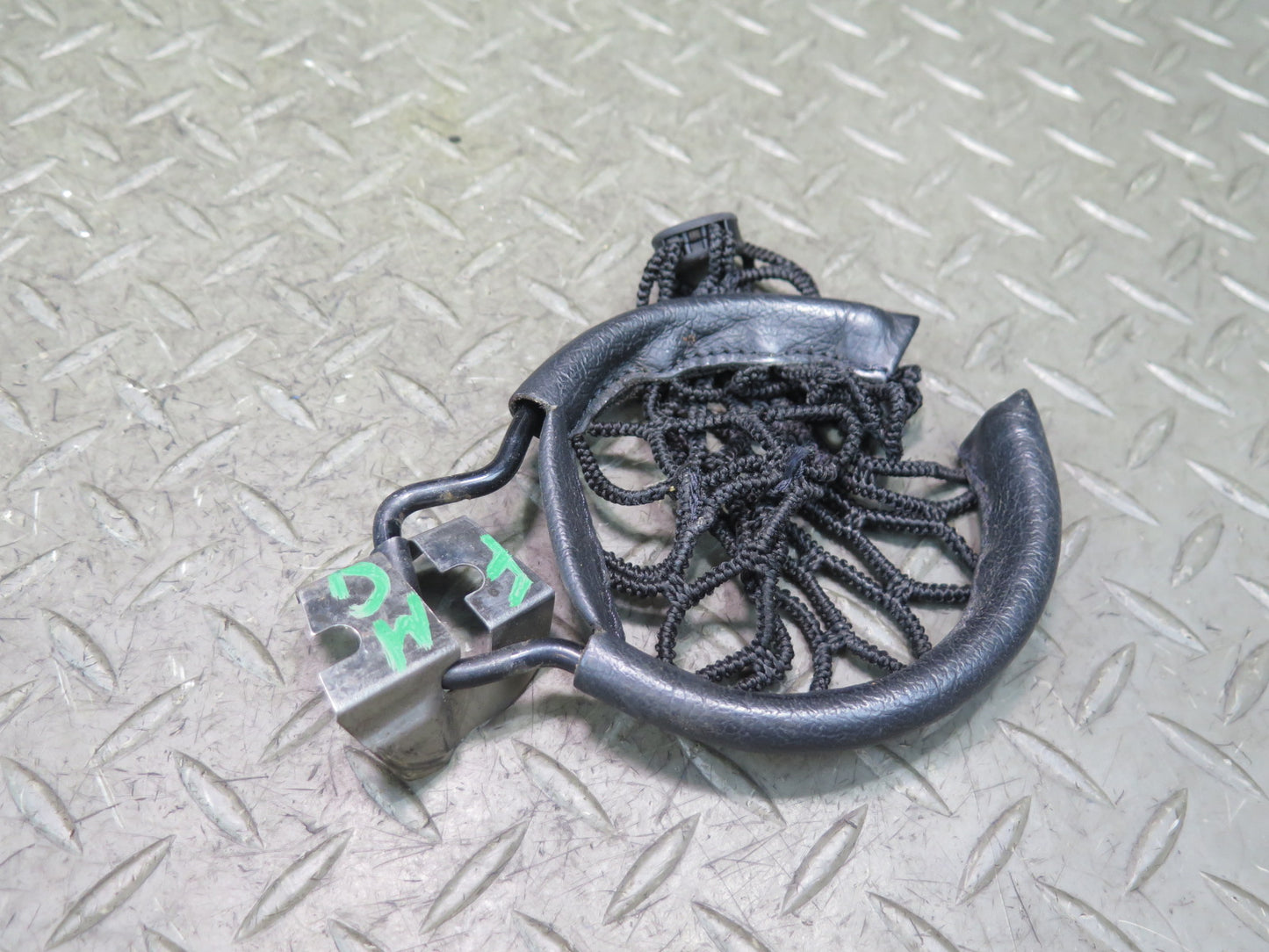 2002-2007 Mercedes W463 G500 Front Right Center Console CUP Holder Black