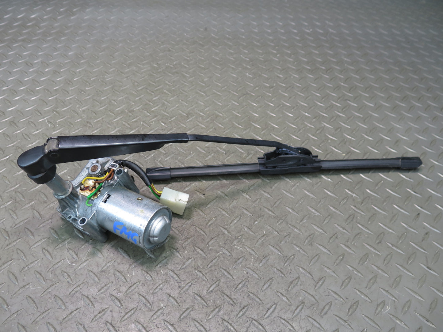 2002-2012 Mercedes W463 G500 G550 G55 AMG Rear Wiper Linkage w Motor