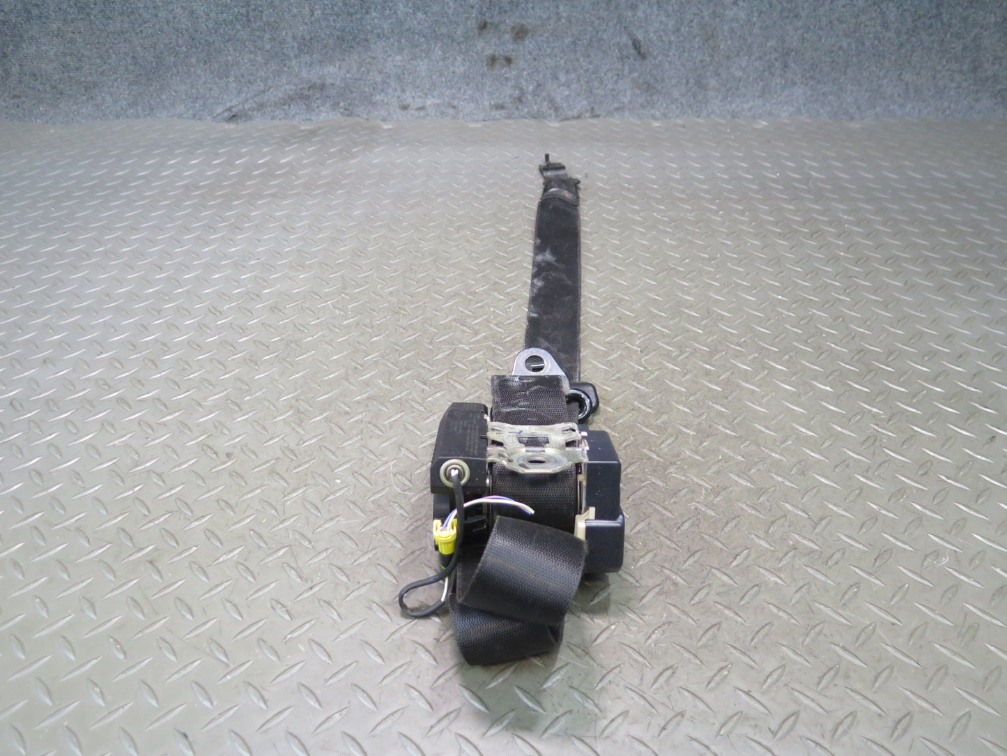 02-12 MERCEDES G500 W463 FRONT RIGHT SIDE SEATBELT RETRACTOR OEM