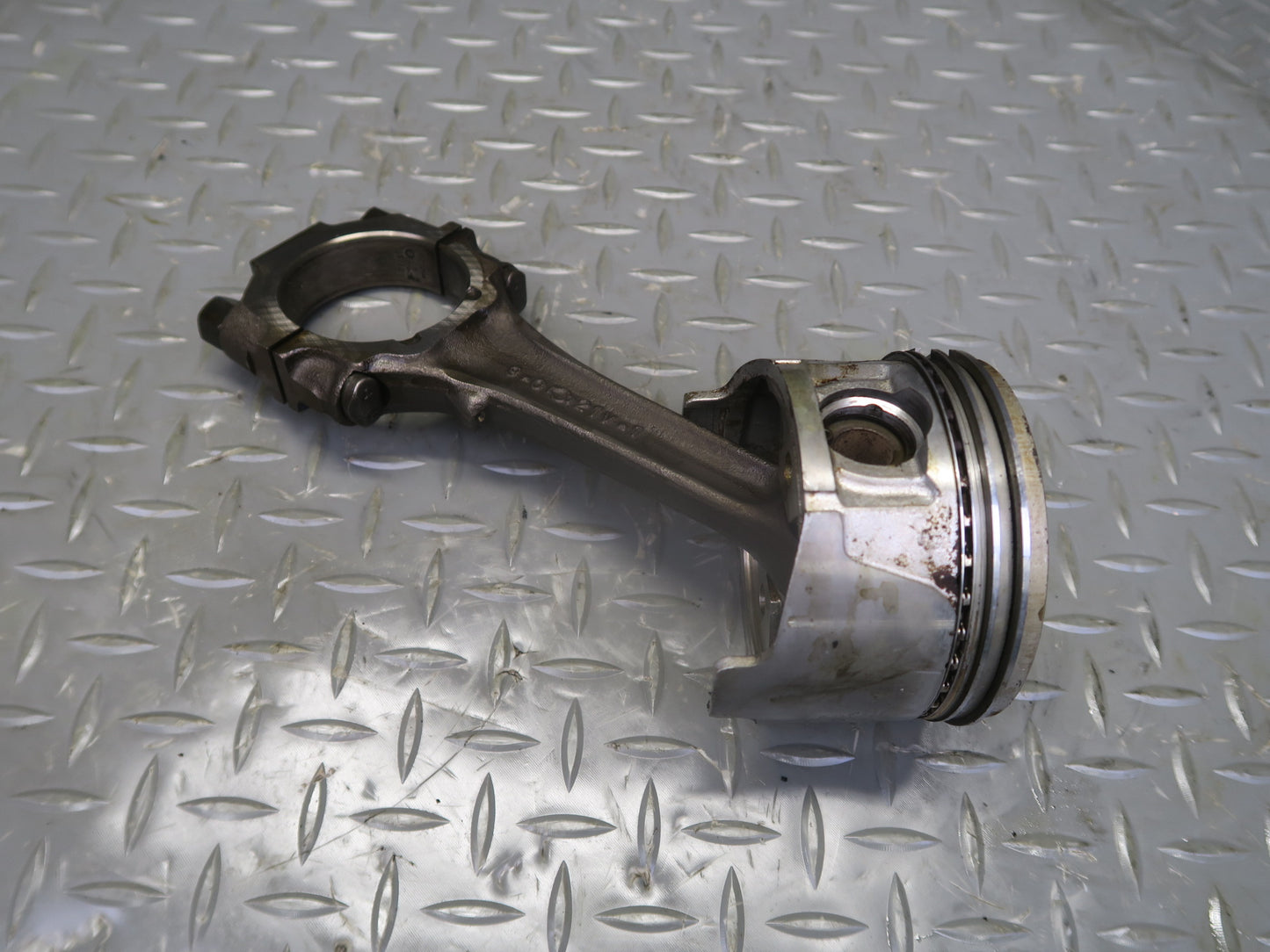 84-87 Nissan 300ZX Z31 VG30E NA Set of 6 Engine Piston w Connecting Rod OEM