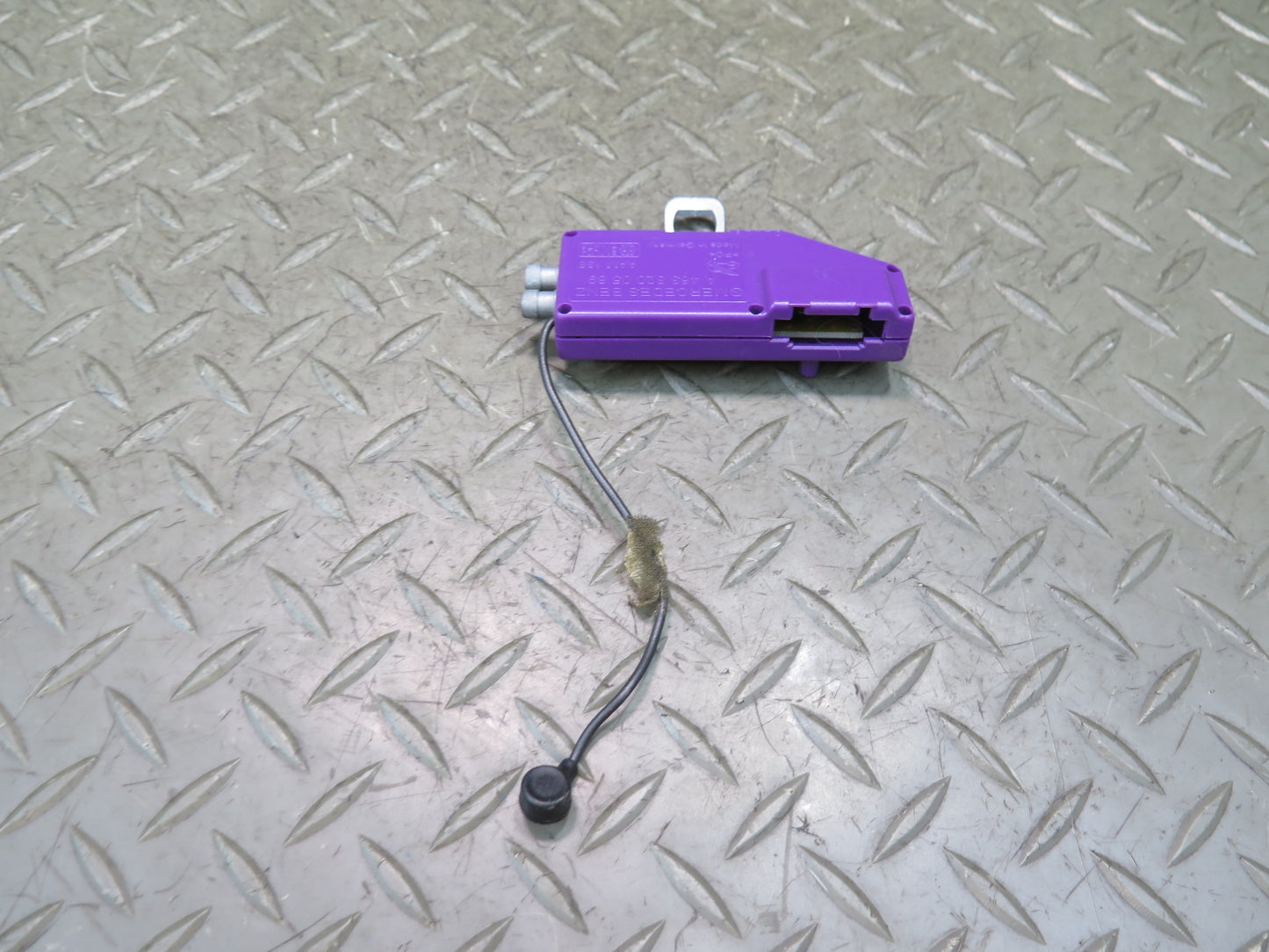 2003 Mercedes W463 G500 Audio Radio Antenna Amplifier 4638200589