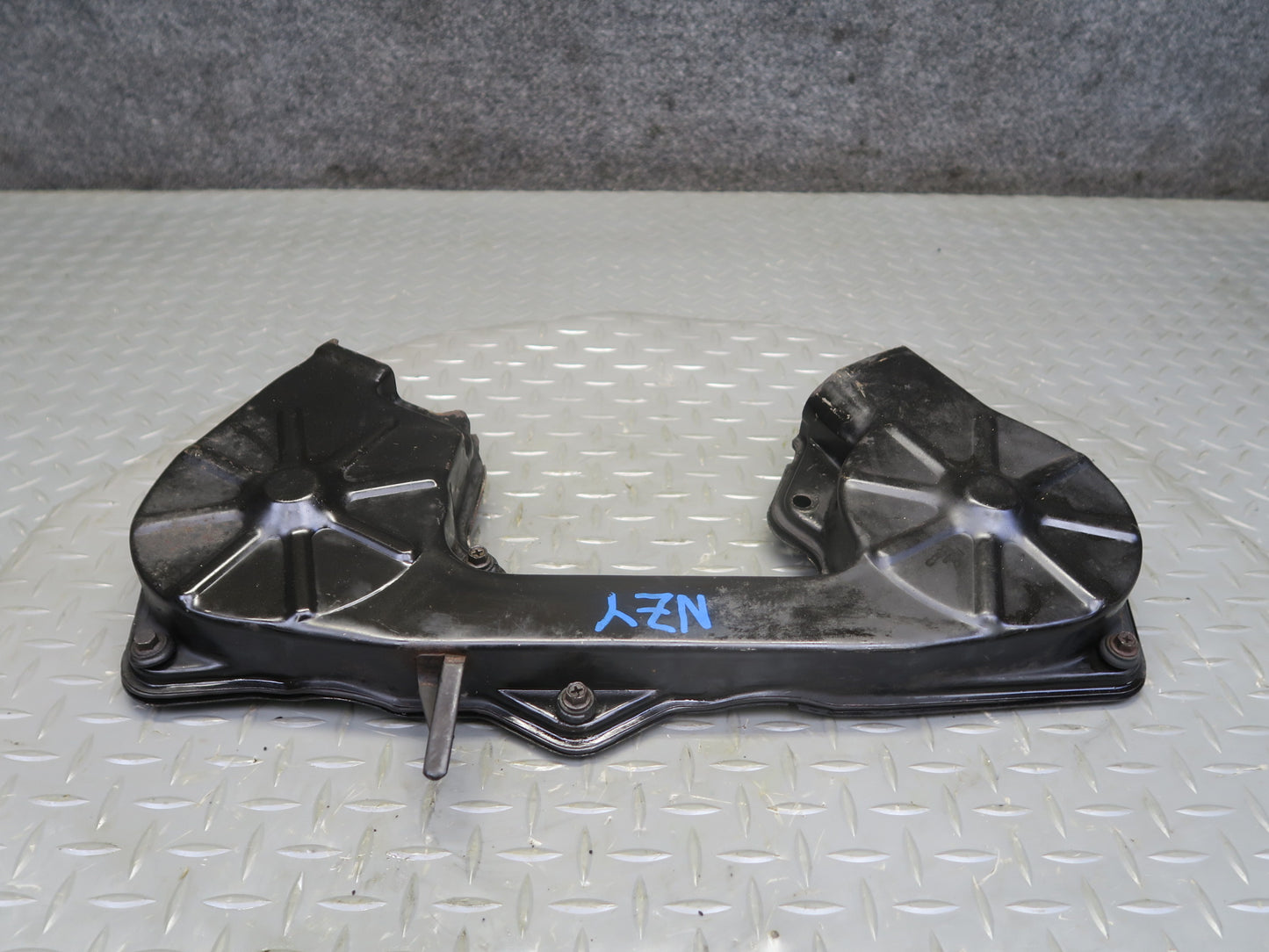 84-87 Nissan Z31 300ZX VG30E NON Turbo Engine Timing Belt Cover Set OEM