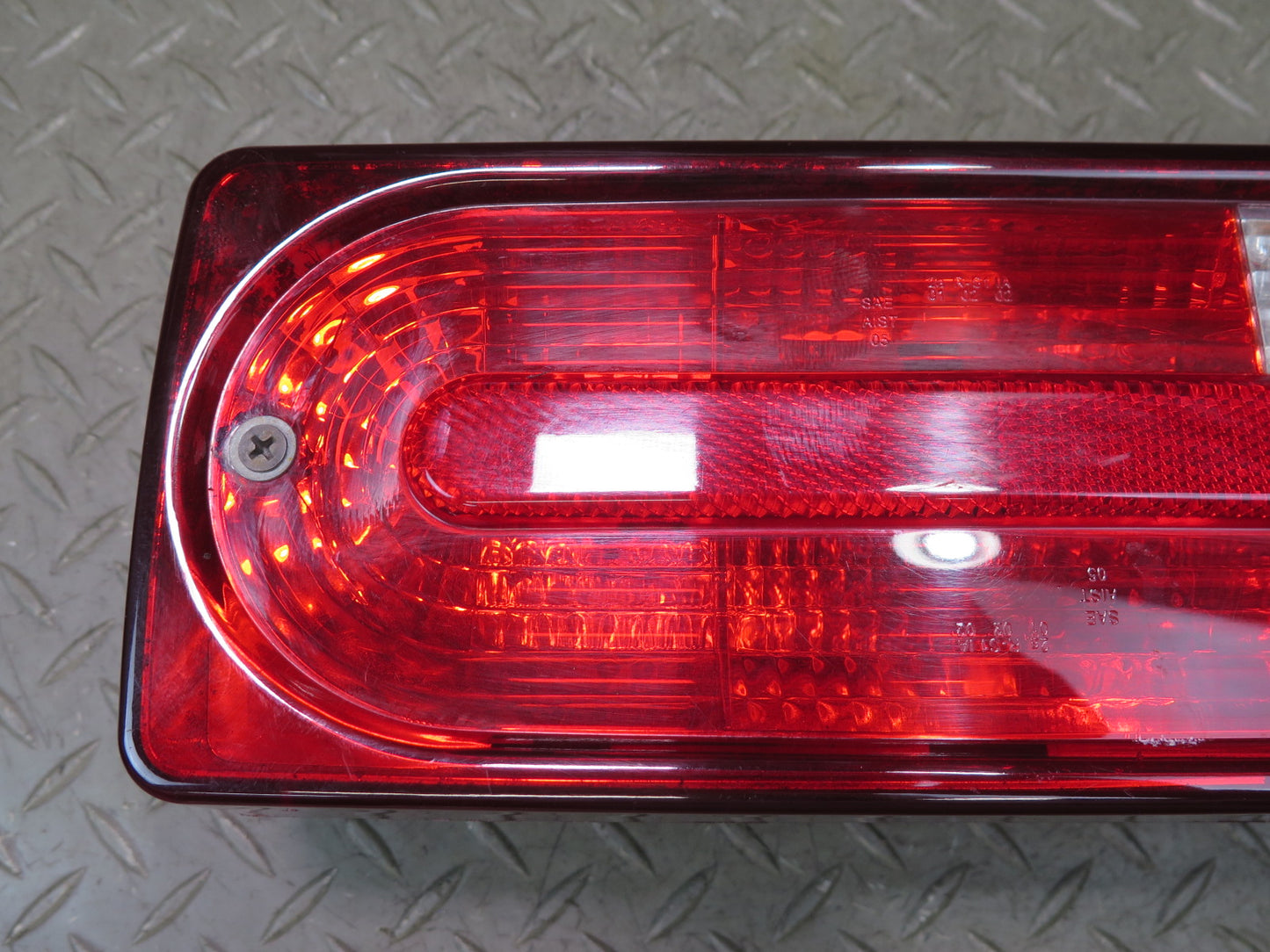 2002-2007 Mercedes W463 G500 Set of 2 Rear Left & Right Side Tail Light Lamp