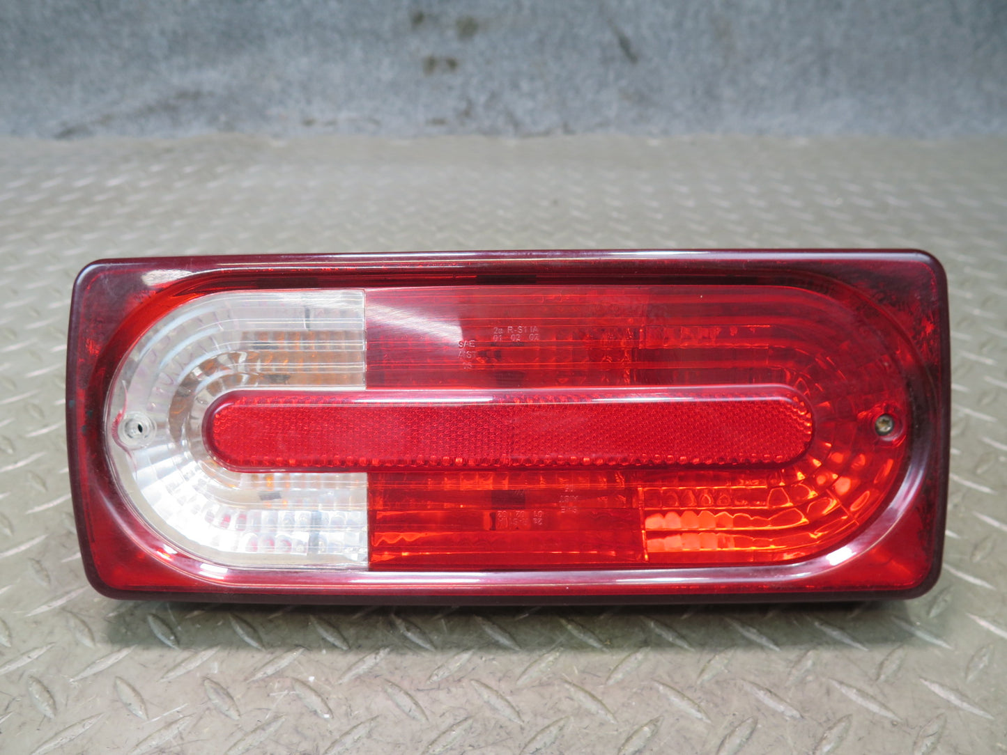 2002-2007 Mercedes W463 G500 Set of 2 Rear Left & Right Side Tail Light Lamp