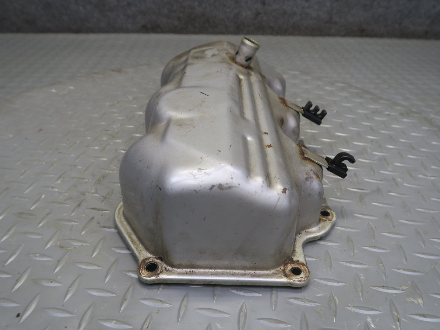 87-89 Nissan 300ZX Z31 VG30E Engine Left Cylinder Head Valve Cover OEM