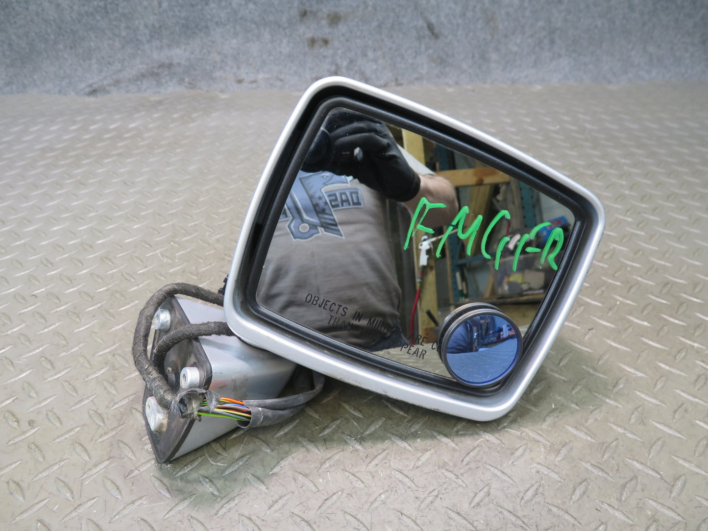 2002-2012 Mercedes W463 G500 Front Right Exterior Side View Power Heated Mirror
