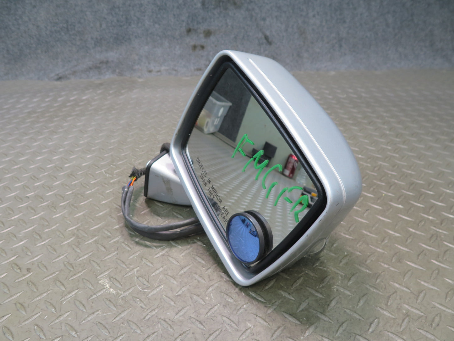 2002-2012 Mercedes W463 G500 Front Right Exterior Side View Power Heated Mirror