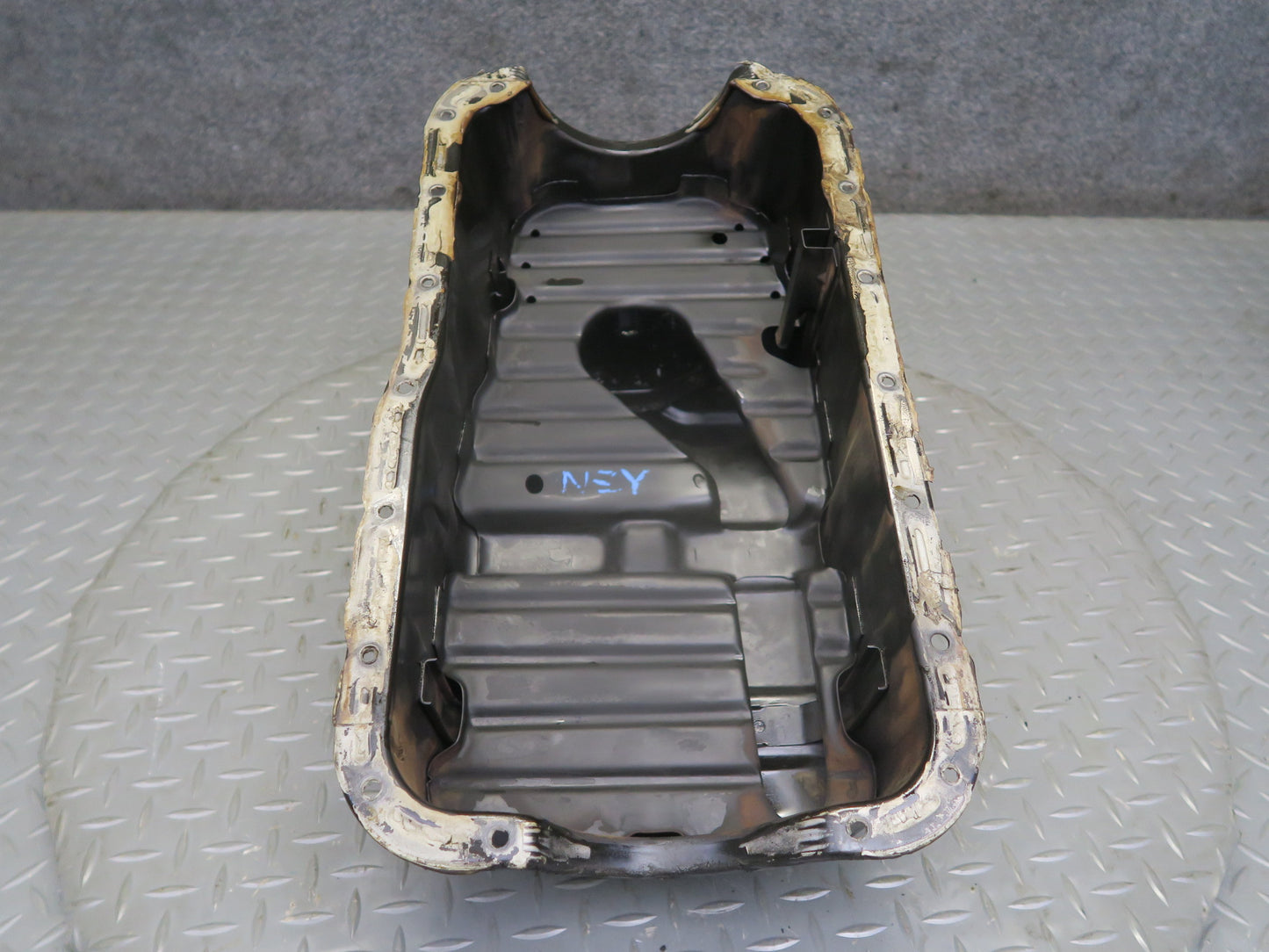 87-89 Nissan Z31 300ZX VG30E 3.0L NON Turbo Engine Oil Pan OEM