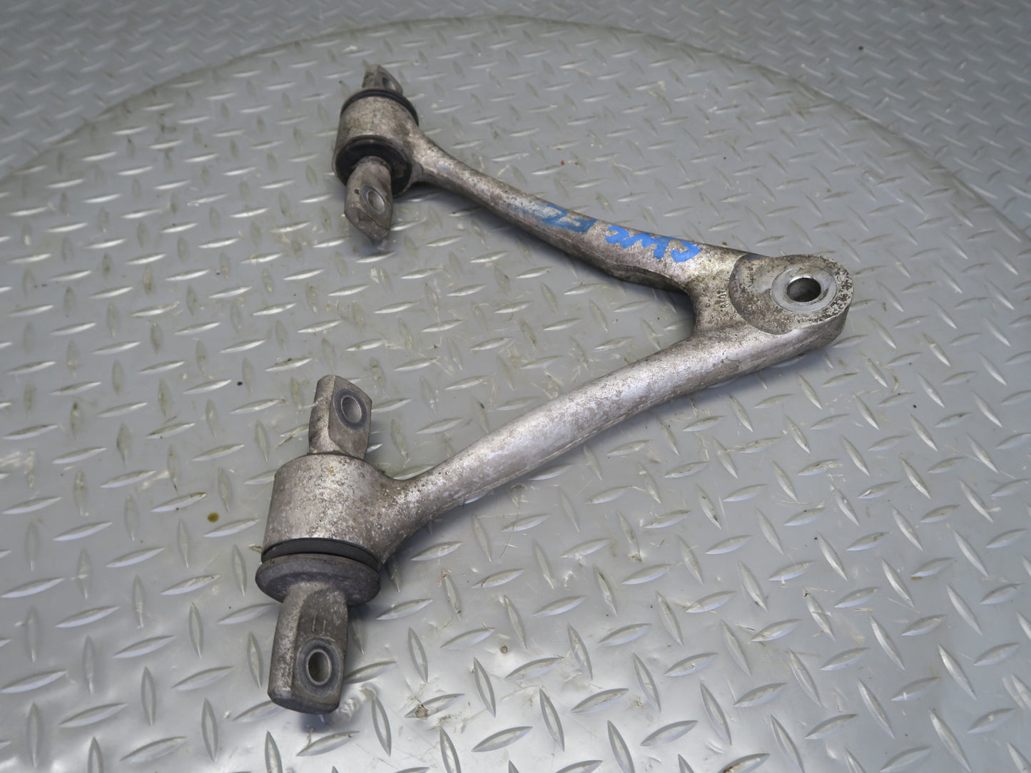 05-13 Chevrolet Corvette C6 Front Left Upper & Lower Control Arm Set OEM