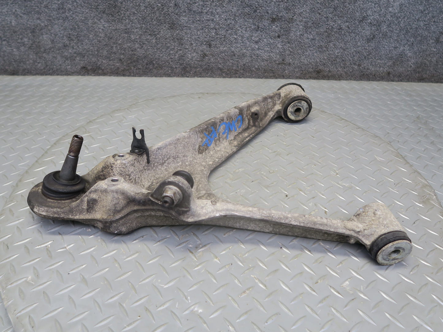 05-13 Chevrolet Corvette C6 Front Right Upper & Lower Control Arm Set OEM
