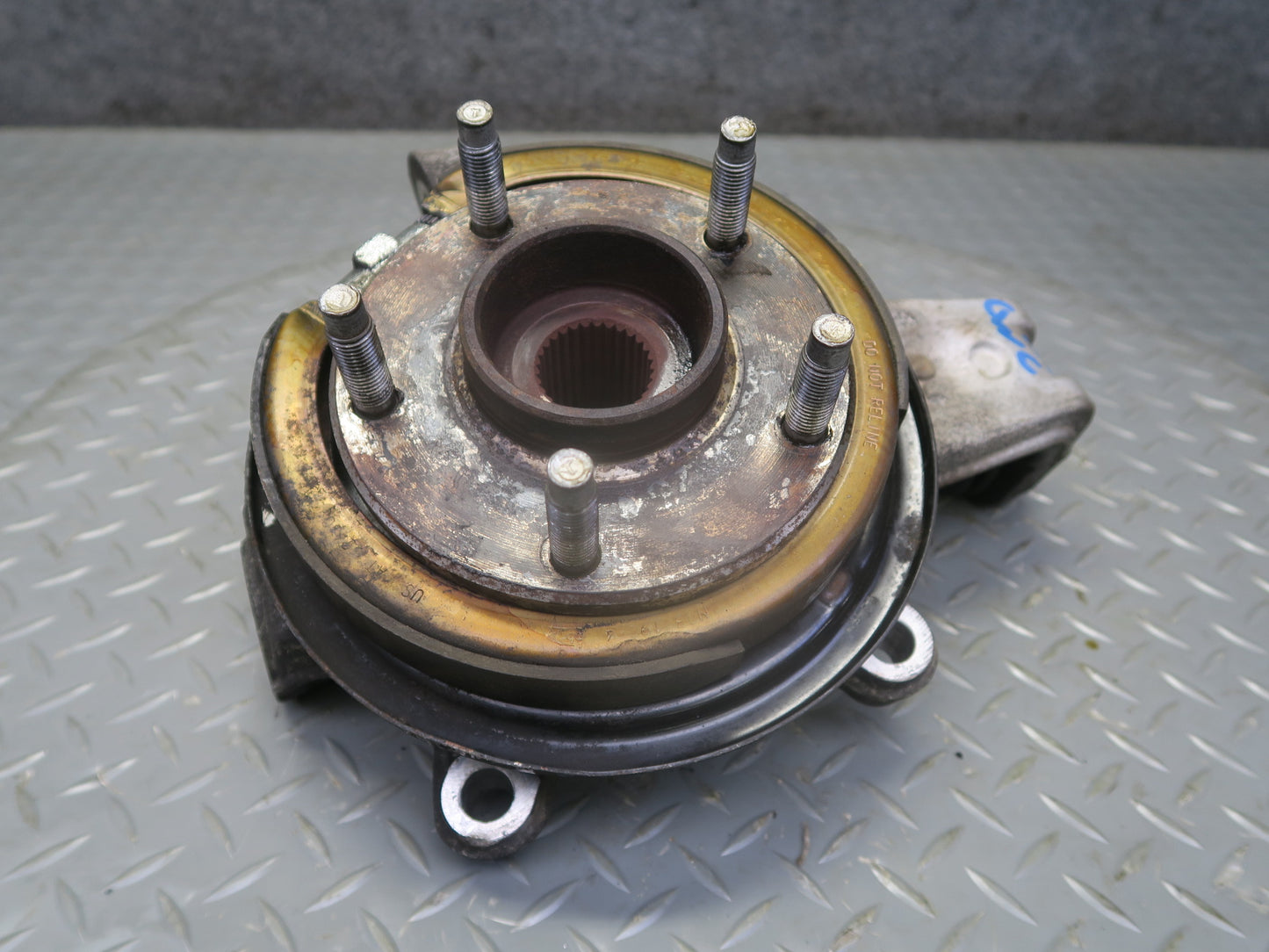 05-08 Chevrolet Corvette C6 Rear Right Spindle Knuckle Wheel Hub Bearing OEM