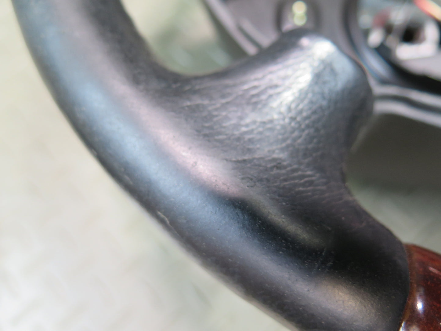 2002-2007 Mercedes W463 G500 Leather Wood Steering 2114600603