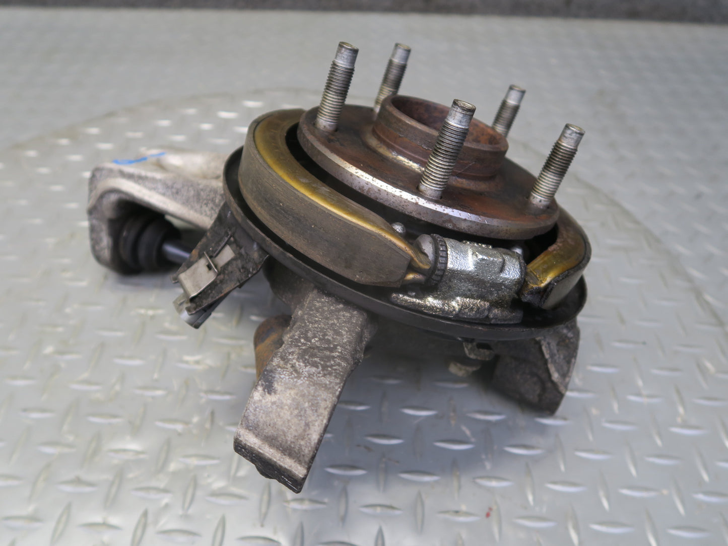 05-08 Chevrolet Corvette C6 Rear Right Spindle Knuckle Wheel Hub Bearing OEM