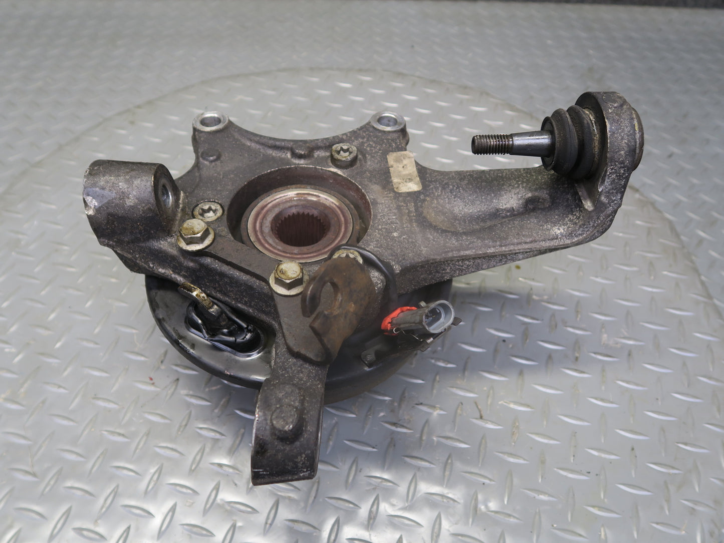 05-08 Chevrolet Corvette C6 Rear Right Spindle Knuckle Wheel Hub Bearing OEM