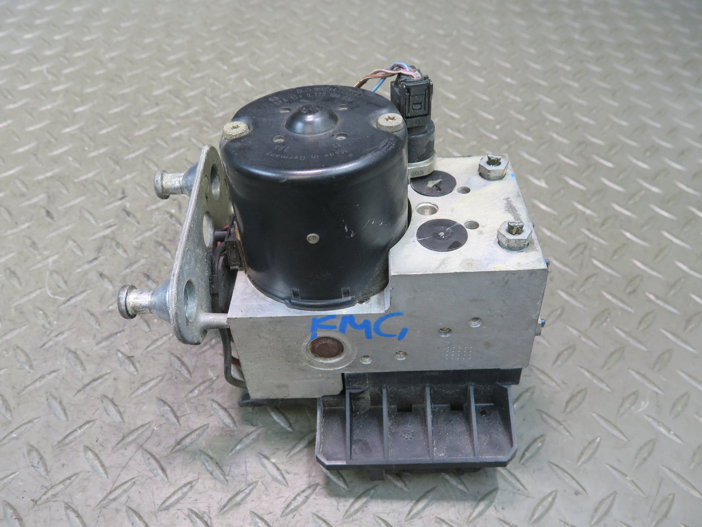 2002-2007 Mercedes W463 G500 AMG Anti Lock Brake ABS Pump Module