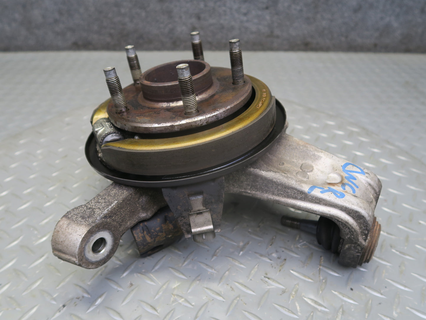 05-08 Chevrolet Corvette C6 Rear Left Spindle Knuckle Wheel Hub Bearing OEM