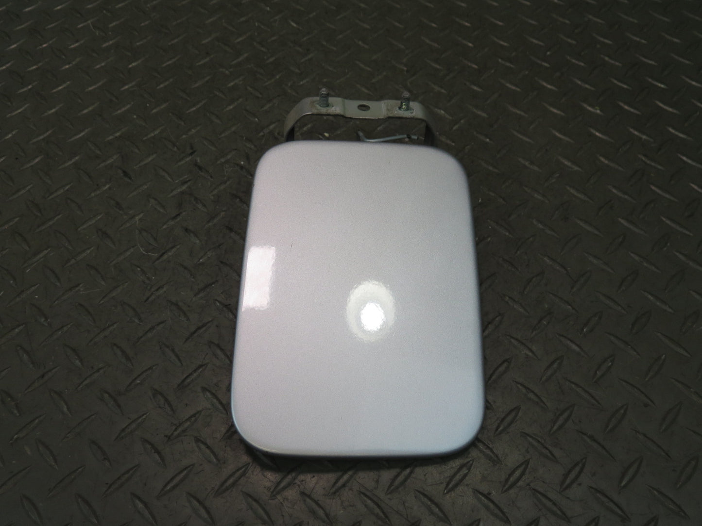 2002-2012 Mercedes W463 G500 G550 G55 AMG Fuel Door Lid Cover Silver