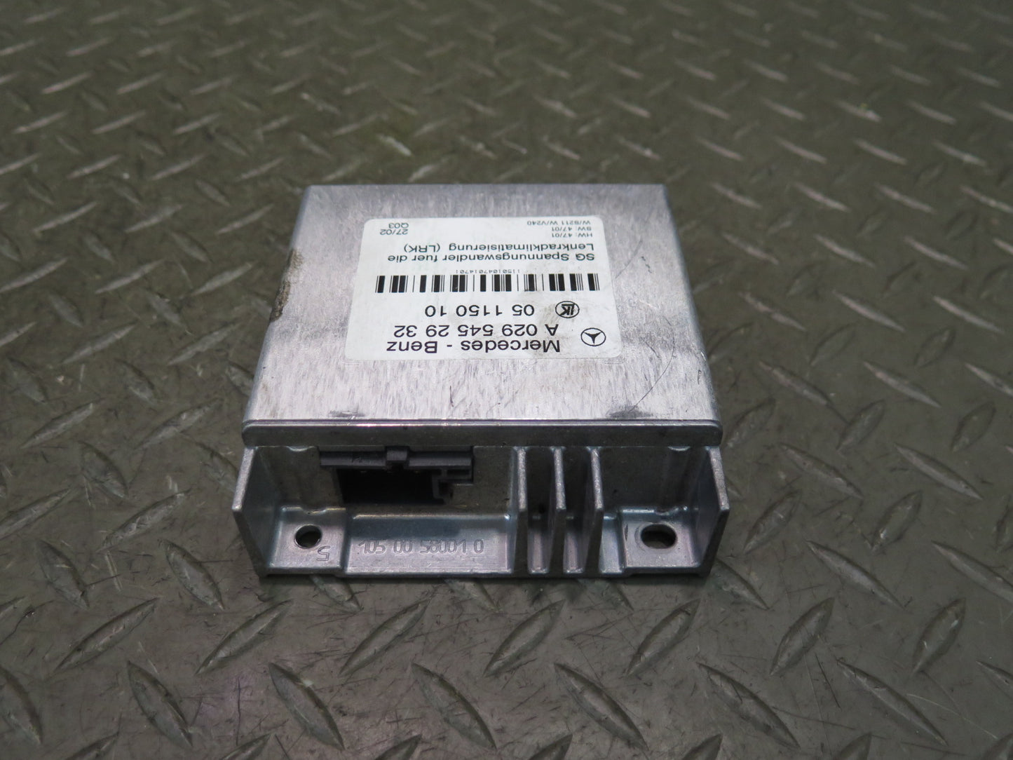 2002-2006 Mercedes W463 G500 Steering Column Control Module 0295452932