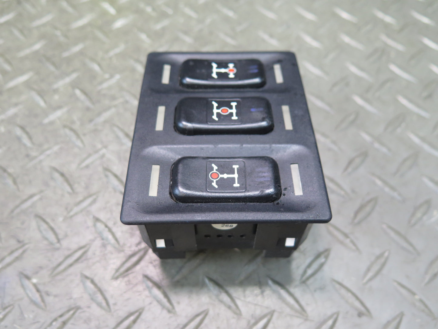 2002-2004 Mercedes W463 G500 Dashboard Center Differential Lock Switch