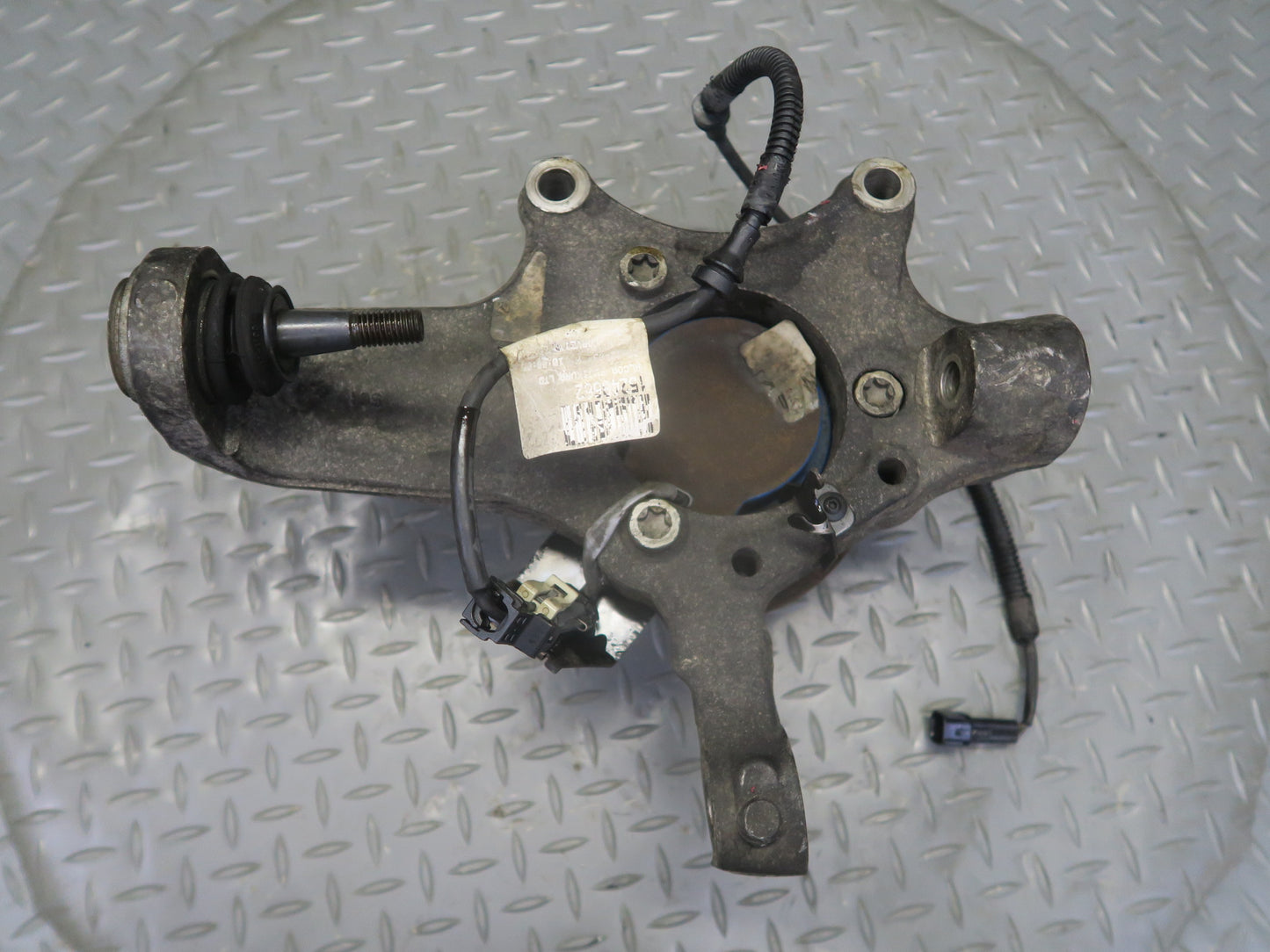 05-08 Chevrolet Corvette C6 Front Right Spindle Knuckle Wheel Hub Bearing OEM