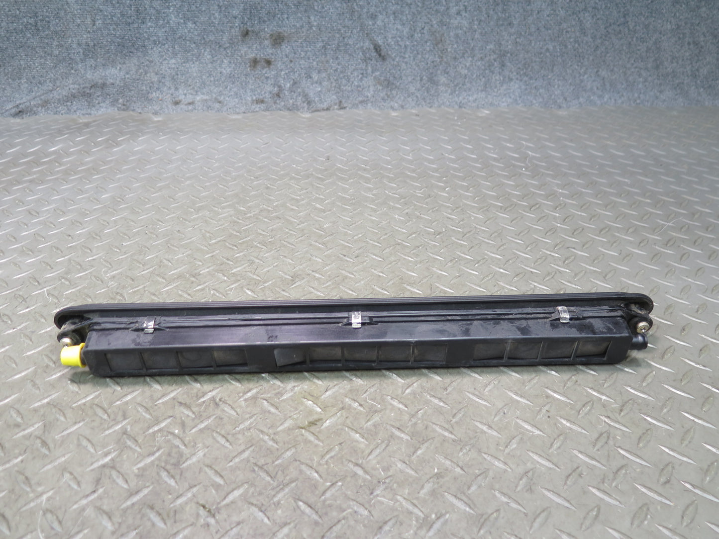 2002-2018 Mercedes W463 G500 G550 G55 AMG Left & Right Rear Body Air Vent Set