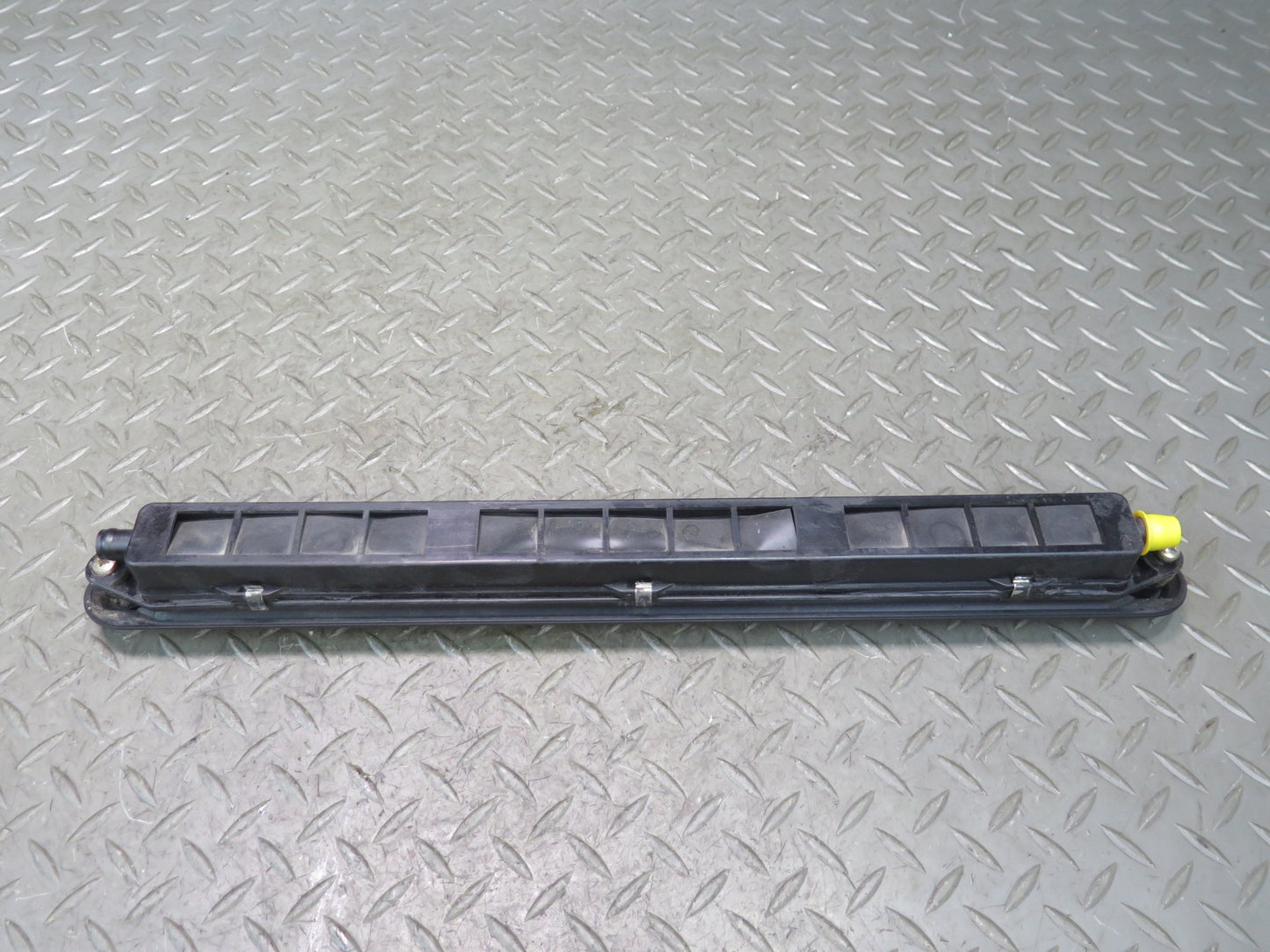 2002-2018 Mercedes W463 G500 G550 G55 AMG Left & Right Rear Body Air Vent Set