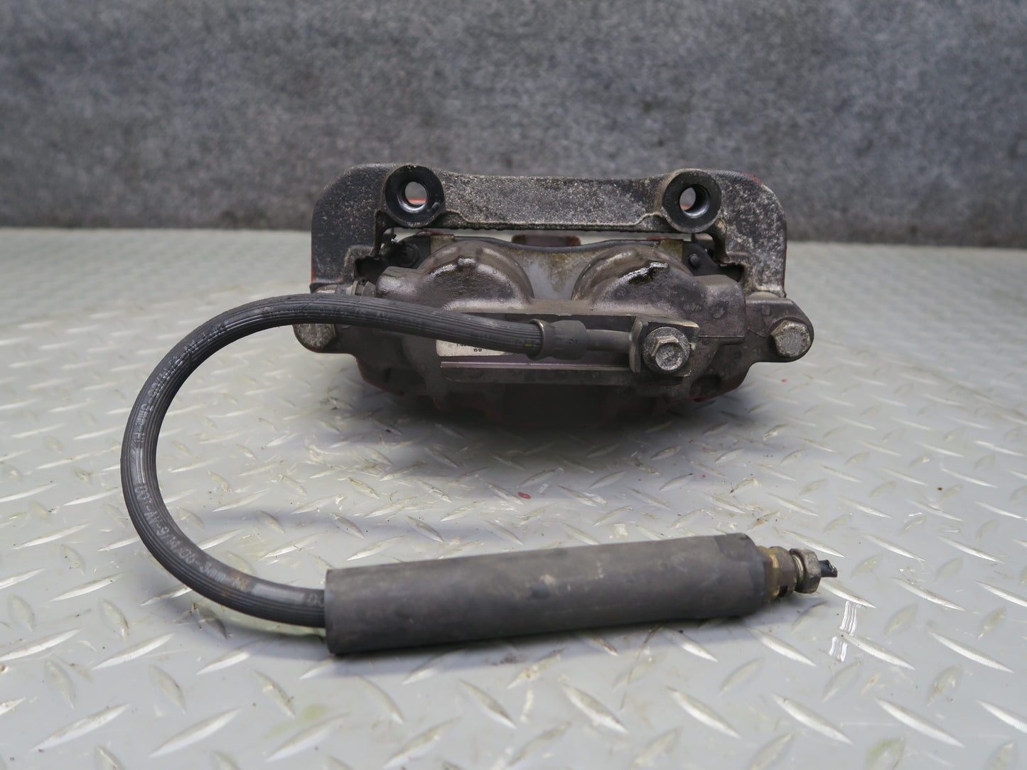 05-13 Chevrolet Corvette C6 Base Set of 2 Front Left & Right Brake Caliper OEM