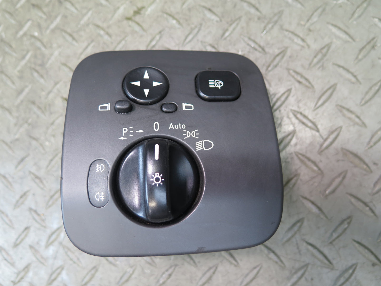 2002-2012 Mercedes W463 G500 G550 G55 AMG Headlamp Mirror Control Switch Black