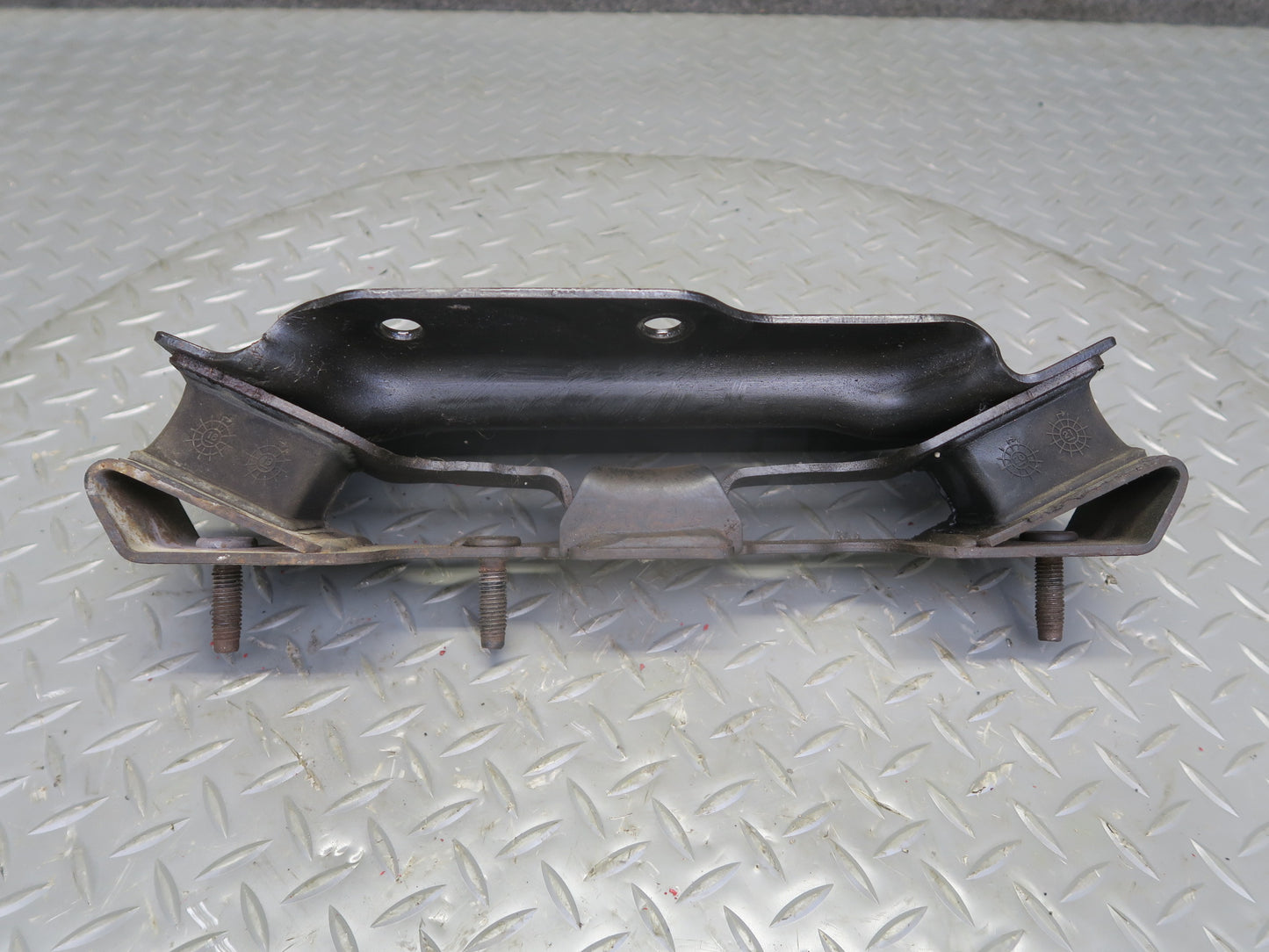 12-17 Jeep Wrangler JK 3.6L Automatic Transmission Mount Support Bracket OEM