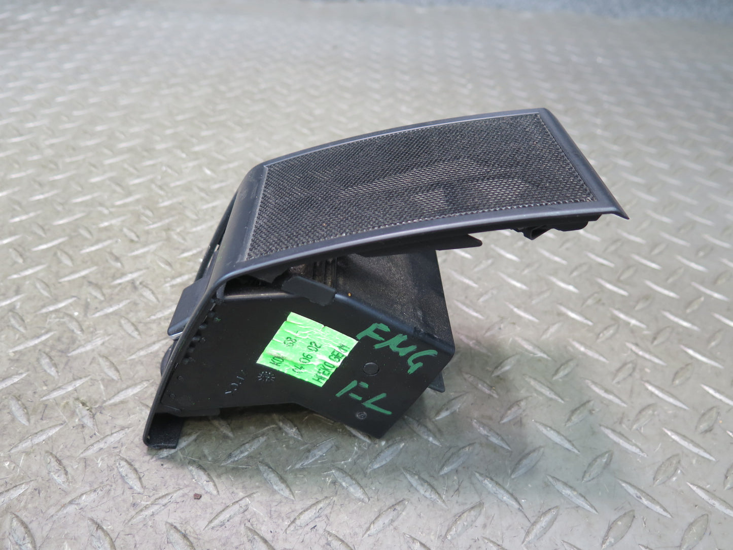 2002-2012 Mercedes W463 G500 G550 G55 AMG Front Left Driver Side Dash Air Vent