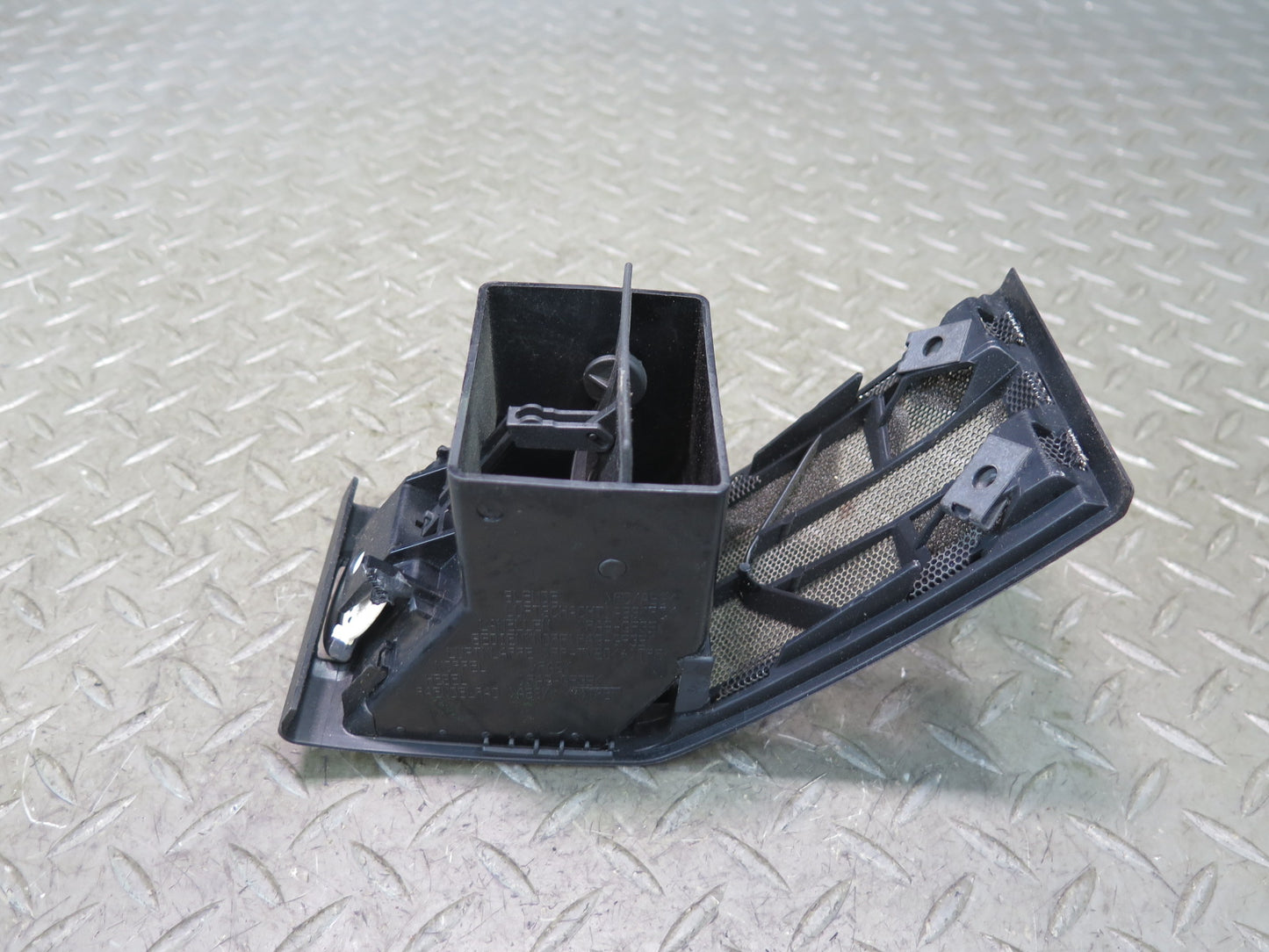 2002-2012 Mercedes W463 G500 G550 G55 AMG Front Left Driver Side Dash Air Vent