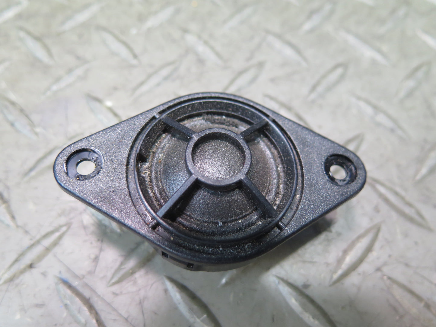 2002-2012 Mercedes W463 G500 Dash Front Left & Right Tweeter Speaker Set of 2