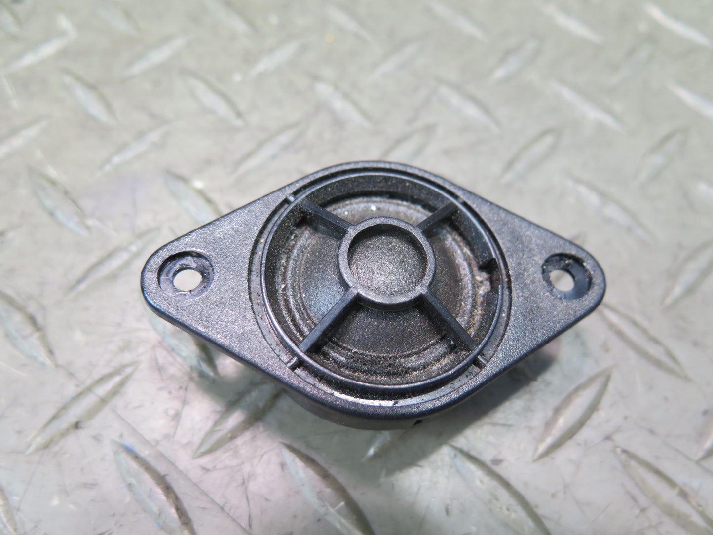 2002-2012 Mercedes W463 G500 Dash Front Left & Right Tweeter Speaker Set of 2