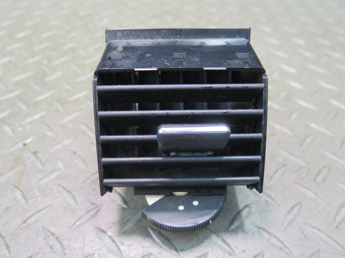 2002-2012 Mercedes W463 G500 Dash Center Left & Right A/C Air Vent Grille Set