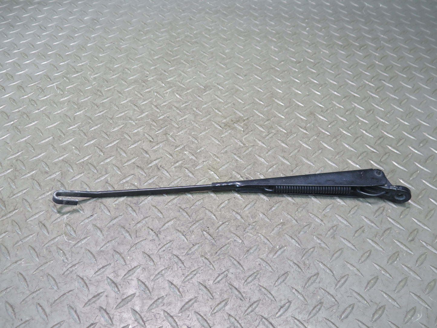 2002-2018 Mercedes W463 G500 G550 G55 AMG Front Left Right Wiper Arm Set of 2