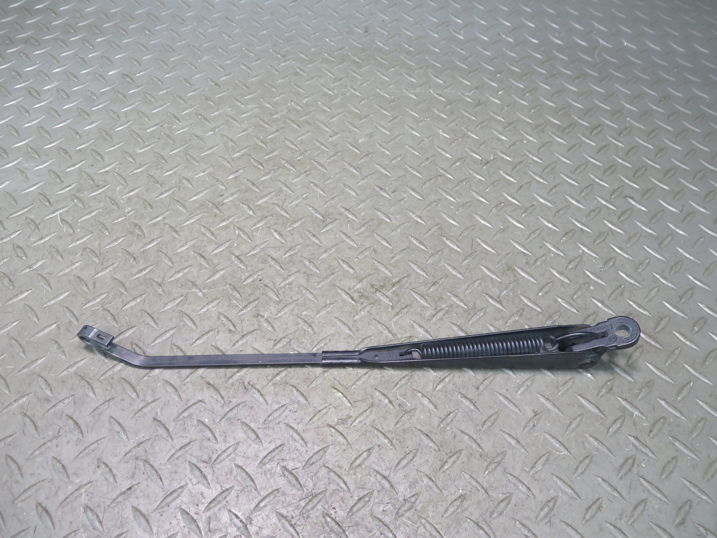 2002-2018 Mercedes W463 G500 G550 G55 AMG Front Left Right Wiper Arm Set of 2