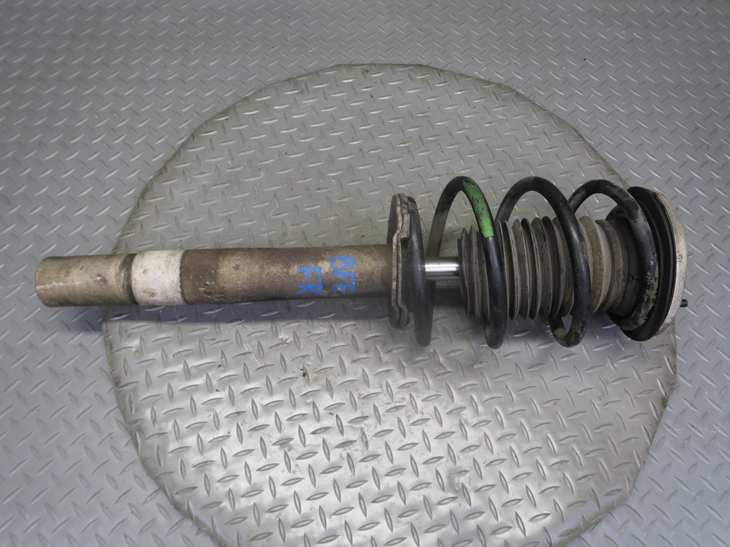 00-03 BMW E39 540i RWD Sedan Set of 2 Front M-sport Strut Shock Absorber OEM