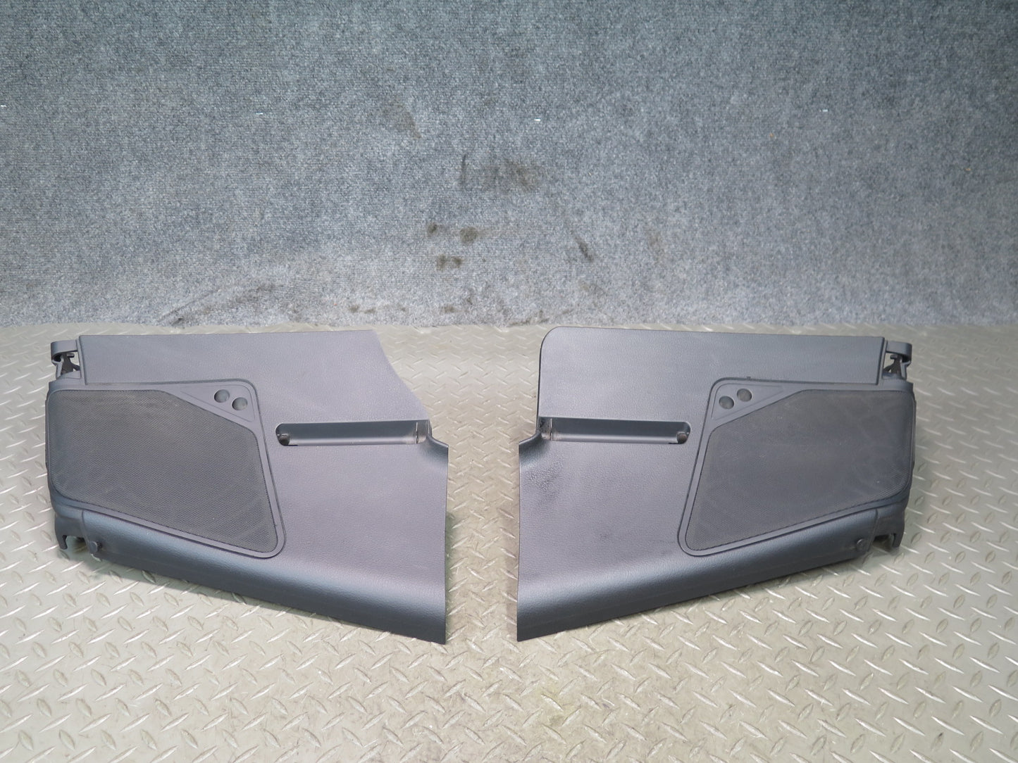 09-16 BMW E89 Z4 Set of 2 Rear Left & Right Speaker Grille Trim Cover OEM