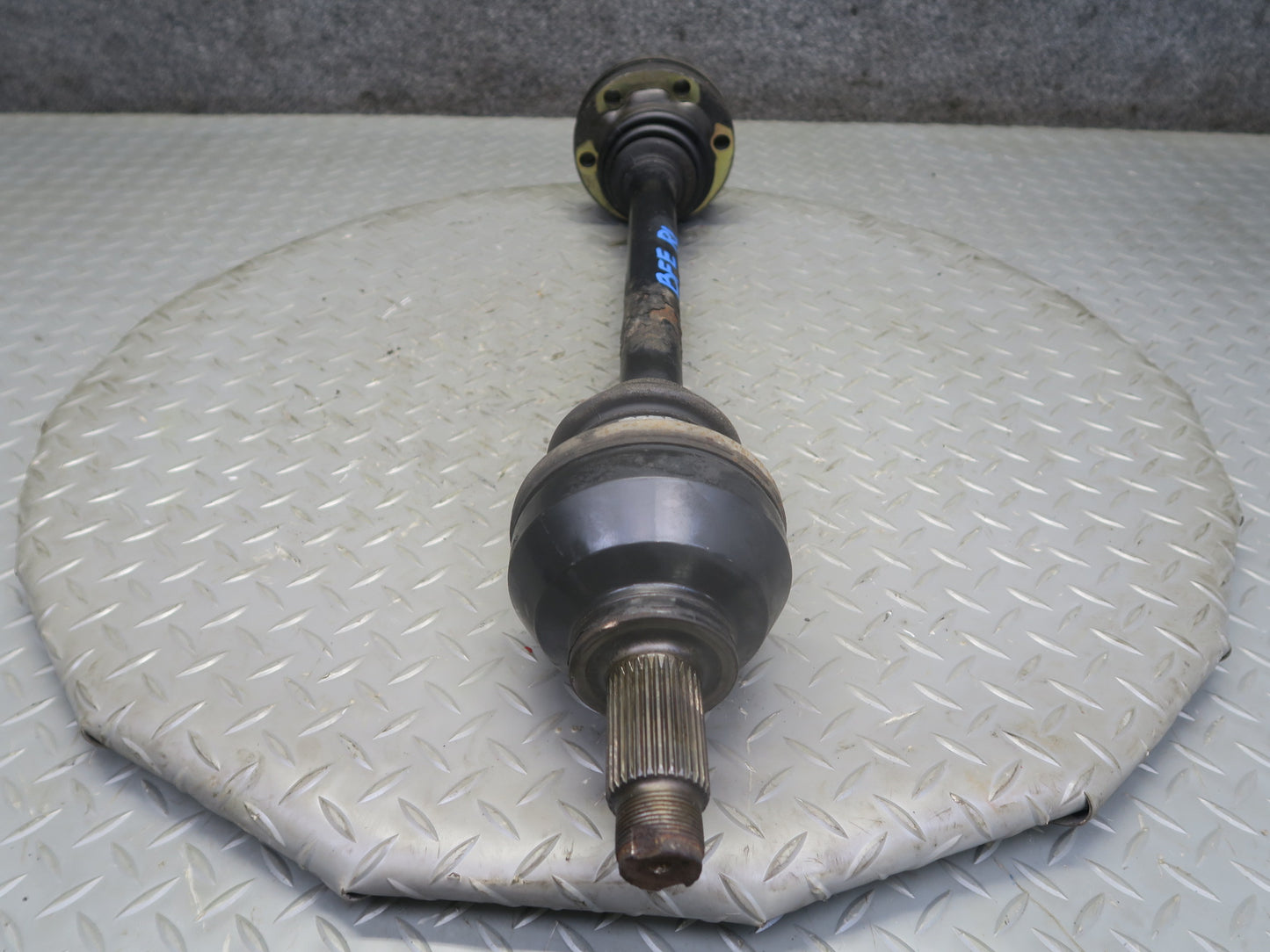 97-03 BMW E39 540i M62 RWD A/T Rear Left or Right Axle Shaft 7507614 OEM