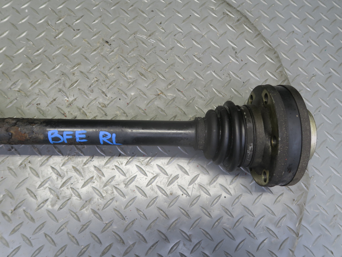 97-03 BMW E39 540i M62 RWD A/T Rear Left or Right Axle Shaft 7507614 OEM