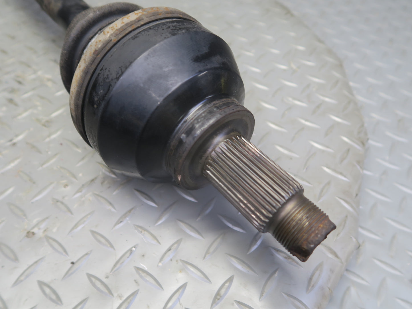 97-03 BMW E39 540i M62 RWD A/T Rear Left or Right Axle Shaft 7507614 OEM