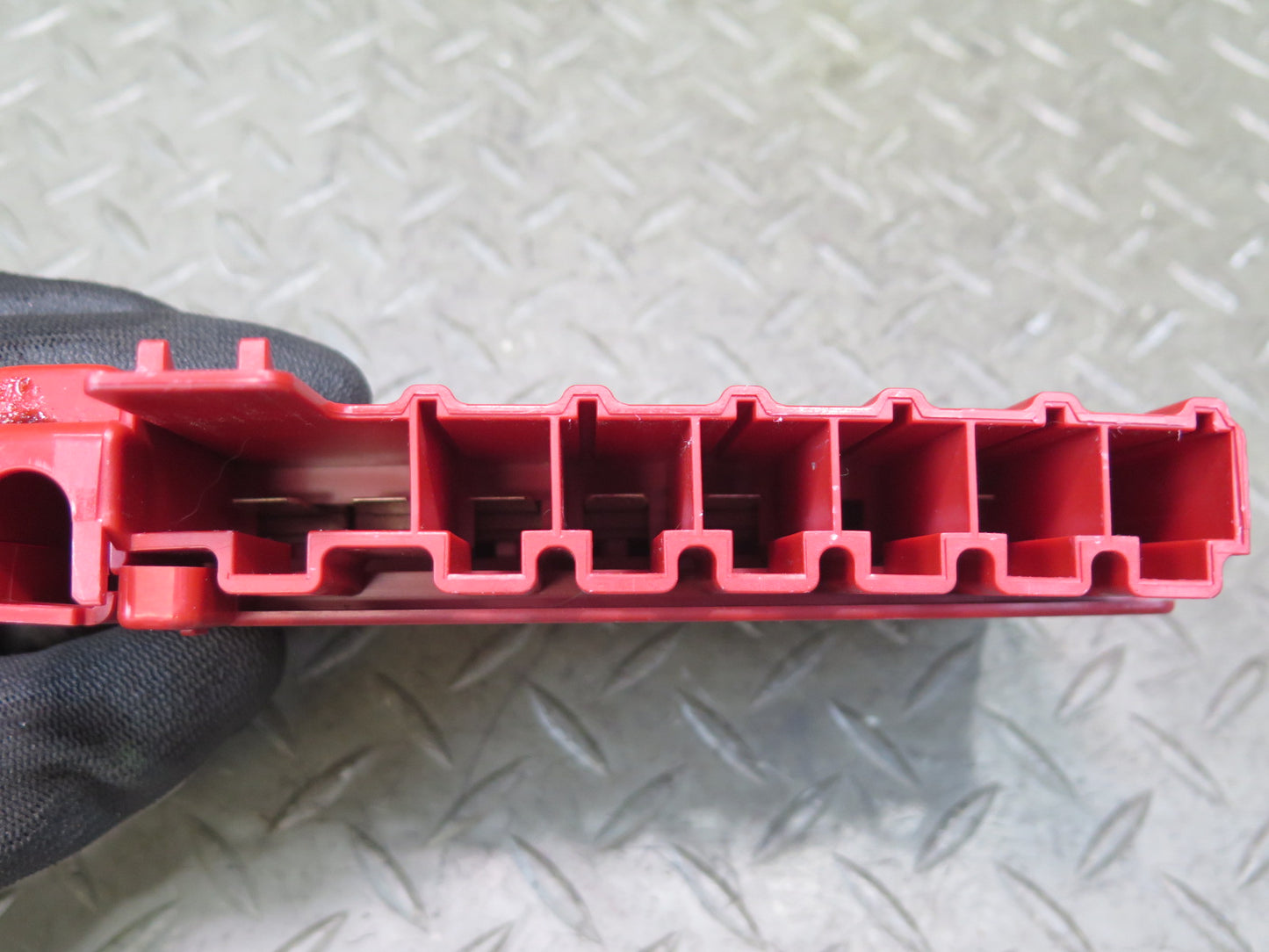 09-16 BMW E89 Z4 Battery Positive Terminal Junction Fuse Box 9192124 OEM
