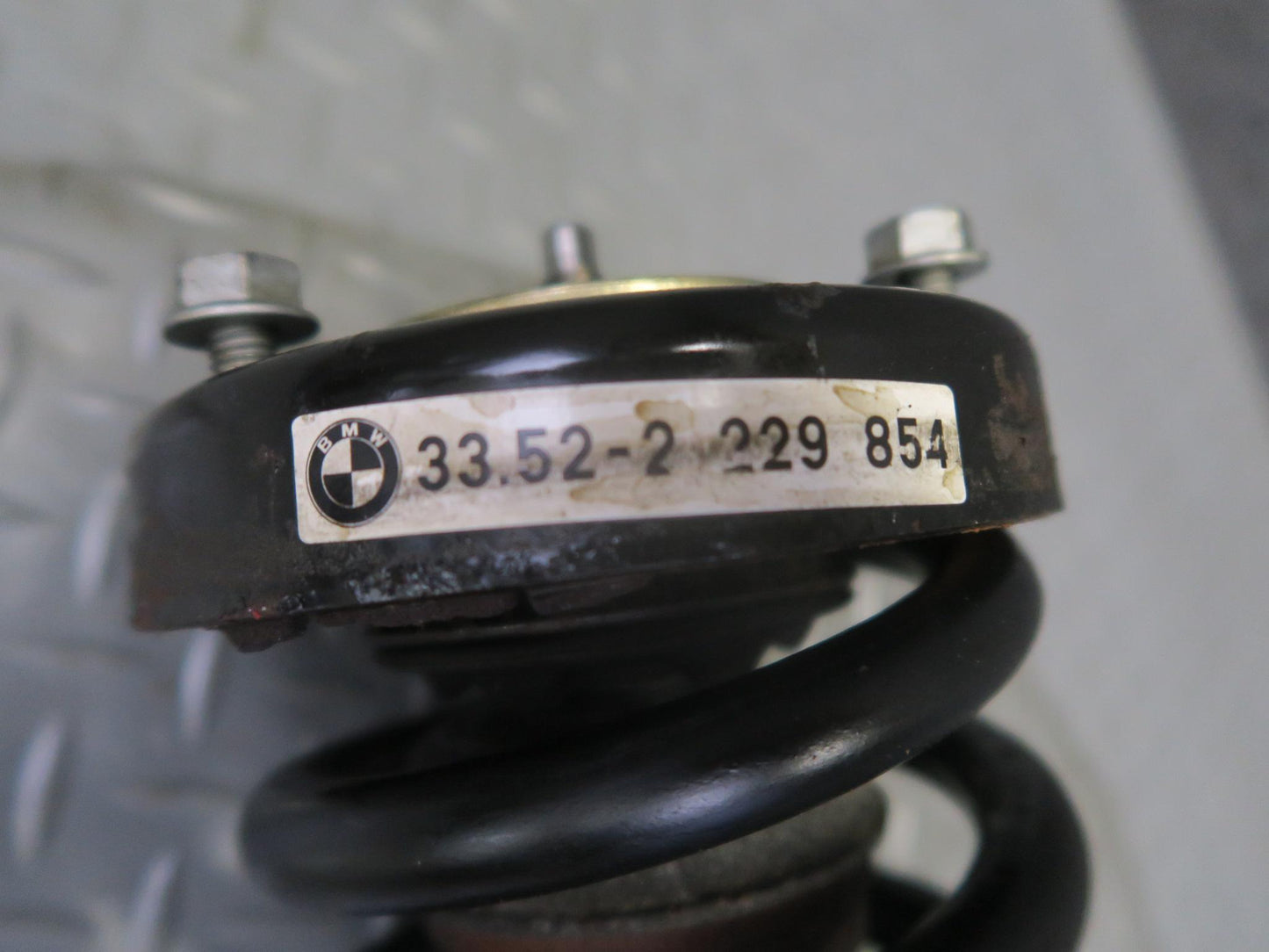 00-03 BMW E39 540i Sedan Rear Left & Right Strut Spring Shock Absorber Set OEM