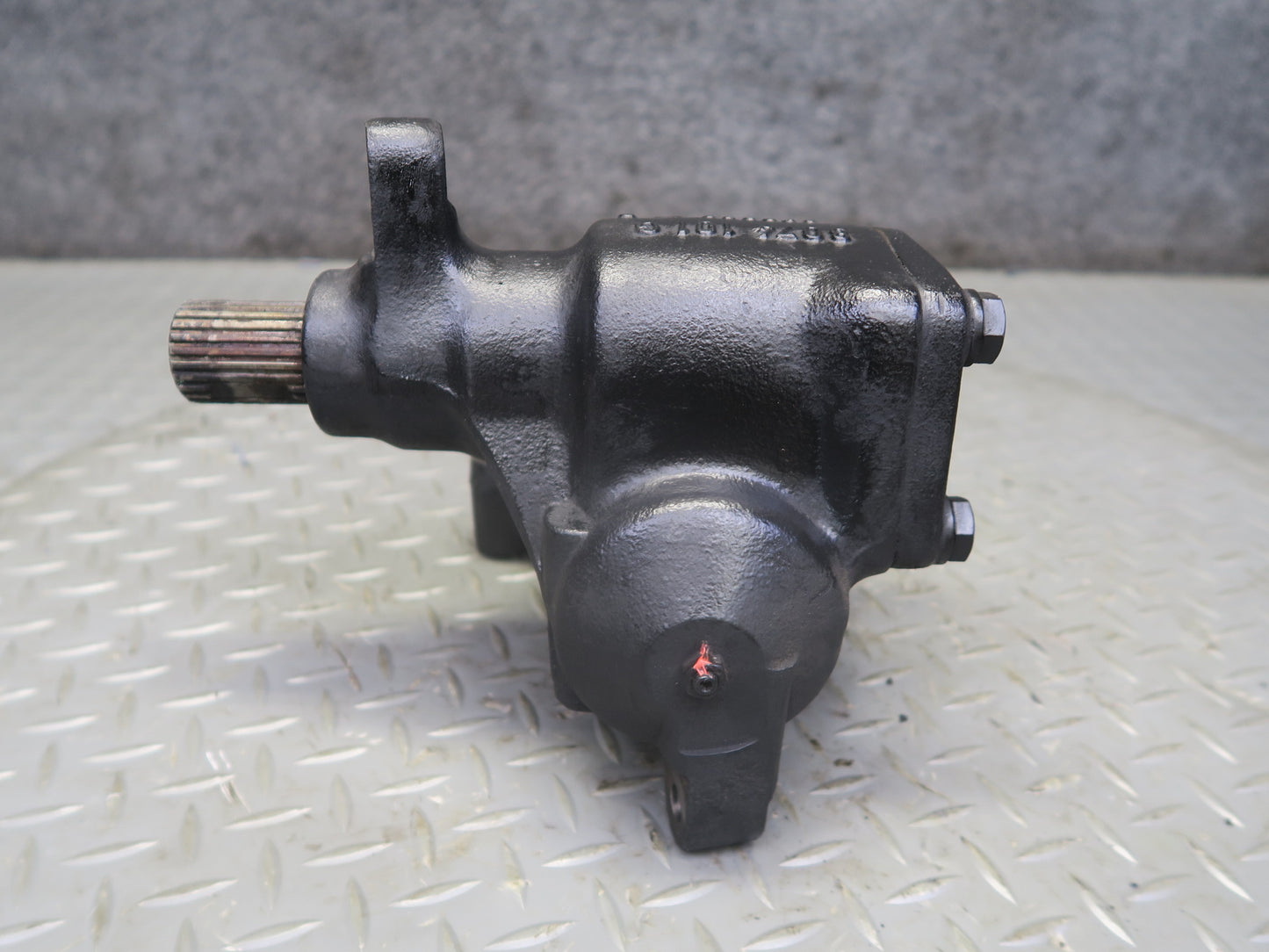 97-03 BMW E39 540ia M62 Hydraulic Power Steering Gear Box OEM