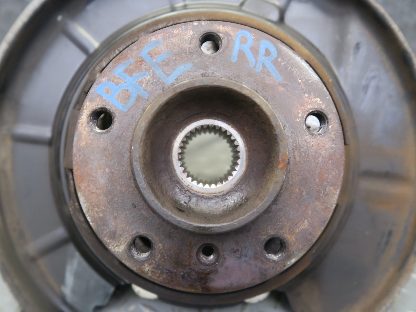 02-03 BMW E39 540ia Sedan RWD Rear Right Spindle Knuckle Wheel Hub Bearing OEM