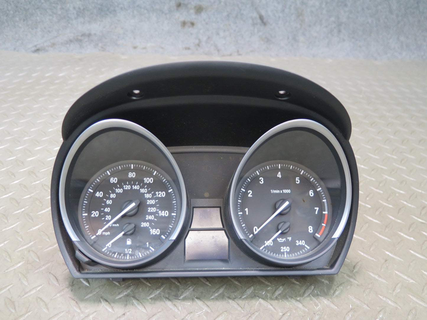 12-15 BMW E89 Z4 28i Instrument Cluster Gauge Speedometer 9242393 OEM