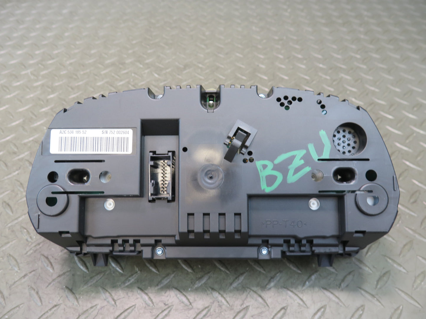 12-15 BMW E89 Z4 28i Instrument Cluster Gauge Speedometer 9242393 OEM