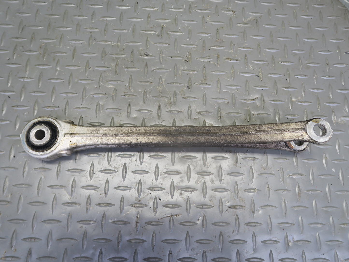 2017-2020 Maserati Levante M161 Rear Left Upper & Lower Control Arm Set of 5